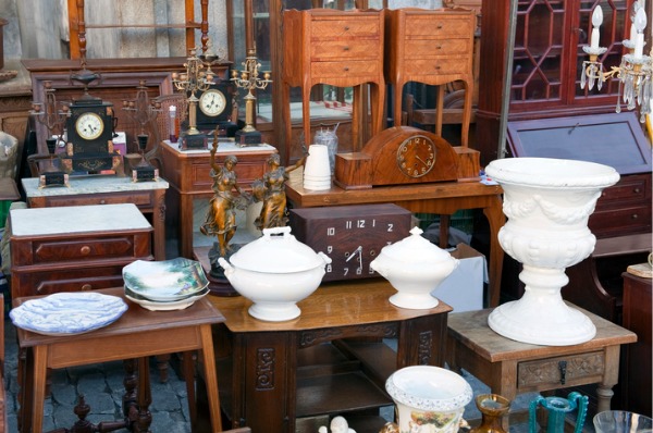 10 Essential Tips for Storing Antique Furniture